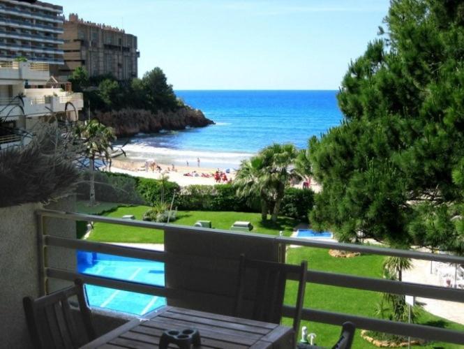 Apartamento Playamero Deluxe Playa Capellans Frente Al Mar Salou Exterior photo